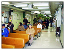 旧病院待合室の様子